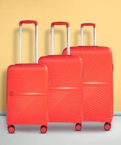 NASHER MILES Bruges Hard-sided Polypropylene Luggage Set of 3 Red ...