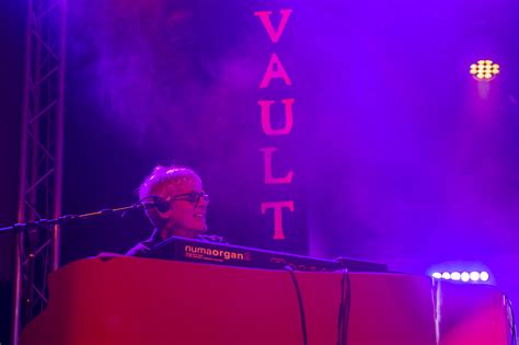 Saginaw County Sheriff sings as Bob Seger in Shakedown Band - mlive.com