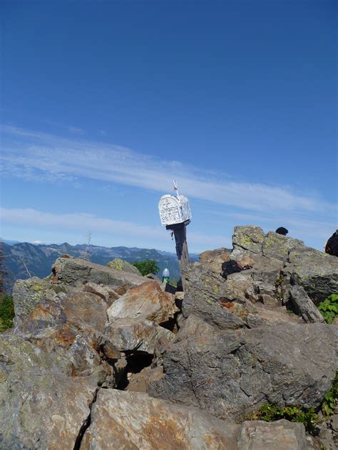 Mailbox Peak, Washington- a 4,000 ft vertical climb in 3 miles ...