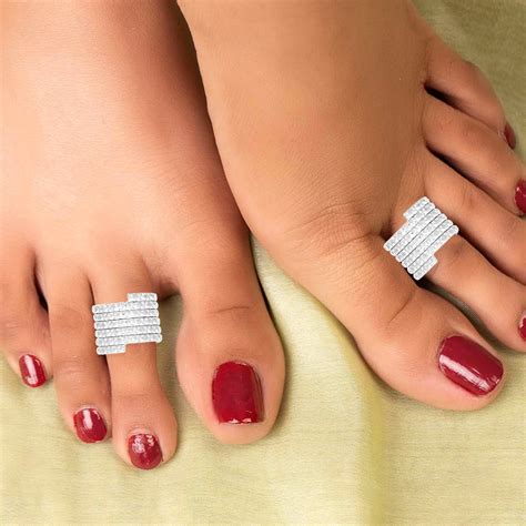 Gleaming Simplicity Silver Toe Rings – WHP Jewellers