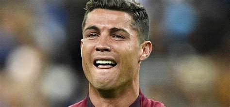 FIFA World Cup 2022: Pakistanis Rage As Army For Volunteers To Be Qatar ...