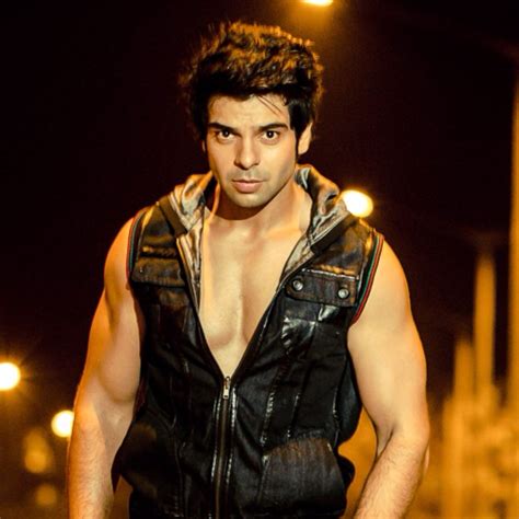 Vipul Roy Biodata, Movies, Net-worth, Age, New Movies, Affairs, New ...