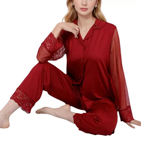 Women's Lace Detail 2-Piece Sleepwear Set with Soft Fabric and Relaxed Fit