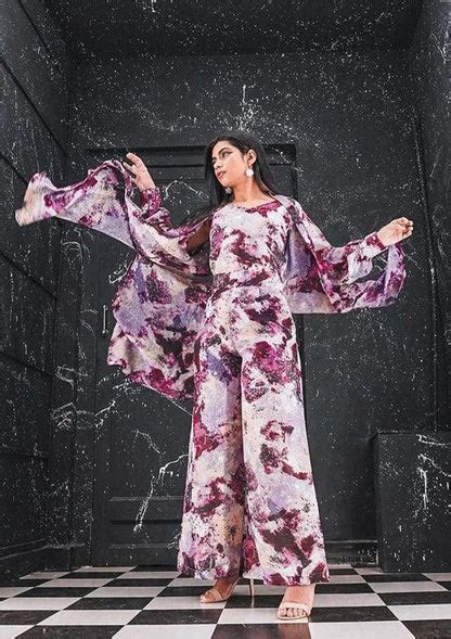 Buy THE 3 PIECE ZELLA CO-ORD SET Online in India – Shoppers Point India