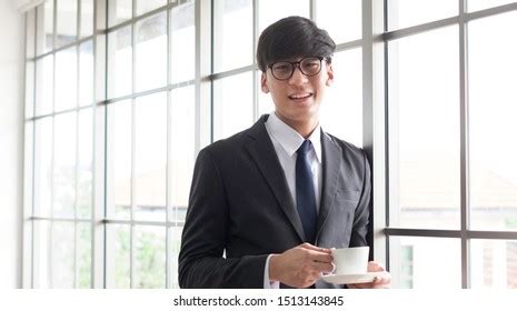 Extremely Happy Business Owner 的图像结果