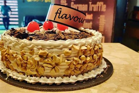 The 10 Best Wedding Cakes Shops in Mysore Road - Weddingwire.in