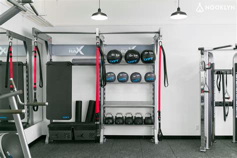 Amenities — 10 Rutgers