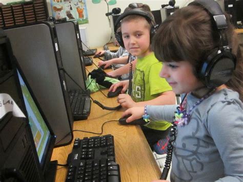 Kindergarten Computer Lab 的图像结果