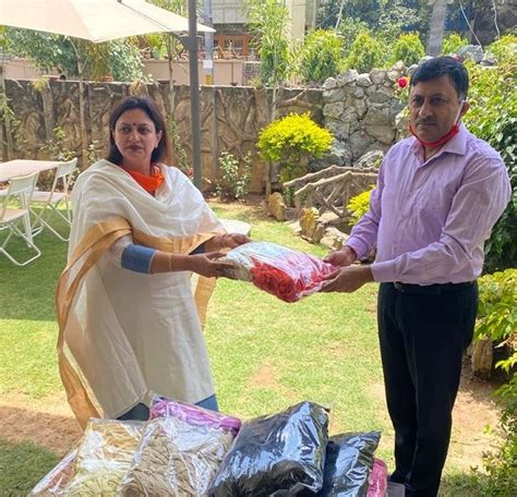 Distribute face covers to everyone: Vibodh to BJP J&K volunteers