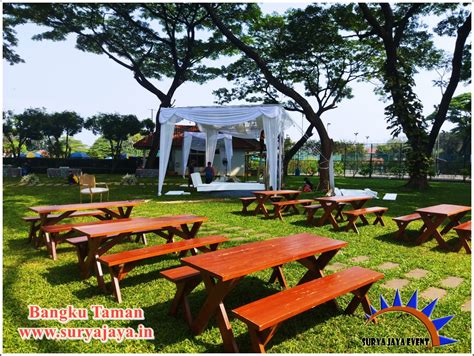 SEWA BANGKU TAMAN KAYU HARGA 2023