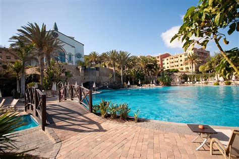 R2 Rio Calma Hotel & Spa & Conference Pool: Pictures & Reviews ...