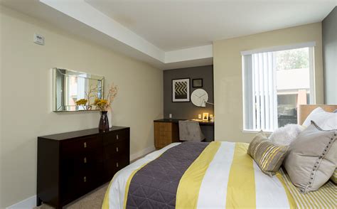 eaves West Valley | AvalonBay Communities