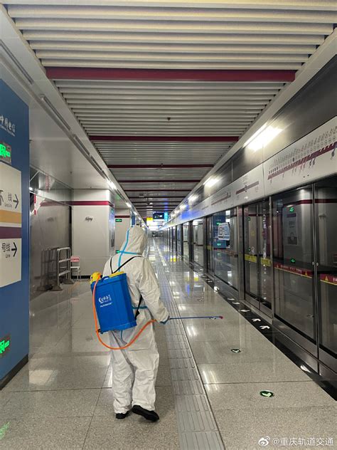 重庆轨交日客流量恢复至百万人次，本轮疫情期间曾低至一万_手机新浪网