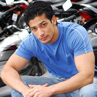 Muzammil Ibrahim Family, Contact-number, Affairs, Friends, Latest ...