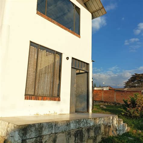 Casa y lote en Chinauta – Mercado Inmobiliario La Esmeralda