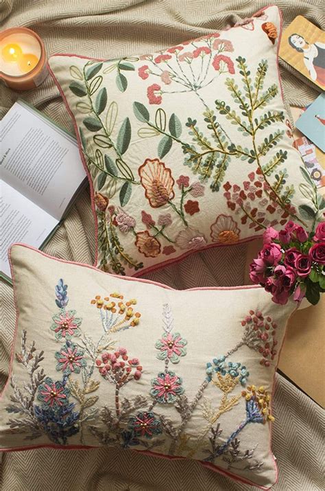 Buy Cushions Online, Cushion Covers, Bedding & Throws Online India ...