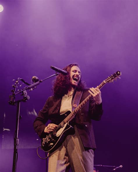 LIVE REVIEW - Hozier, Unreal Unearth Tour - SwitchBitch Noise