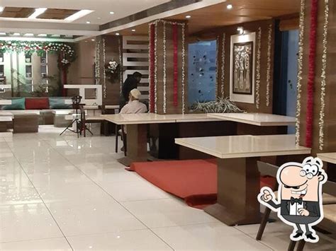 JMB Restaurant, Indore, Abhay Prashal Building - Restaurant reviews