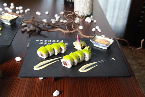 日本寿司吧餐馆品牌设计 - 日本料理 - 餐厅LOGO-VI空间设计-全球餐饮研究所-视觉餐饮