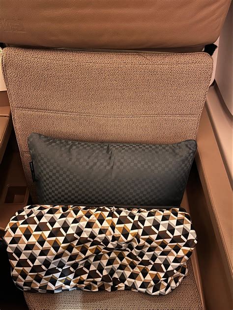 The Most Luxurious A380: A Review of Etihad's Business Class Studios ...