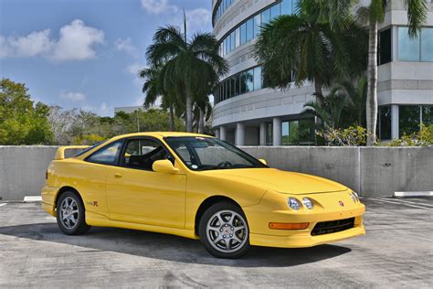 2000 Acura Integra Type R