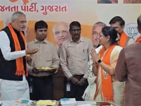 Newly appointed office bearers of BJP organization will assume office ...