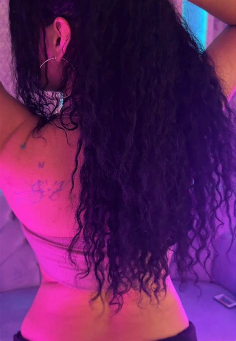 Agatha Dolly ♡ (@agathadolly) - Urlebird