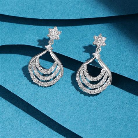 Elegant Earring – Unniyarcha