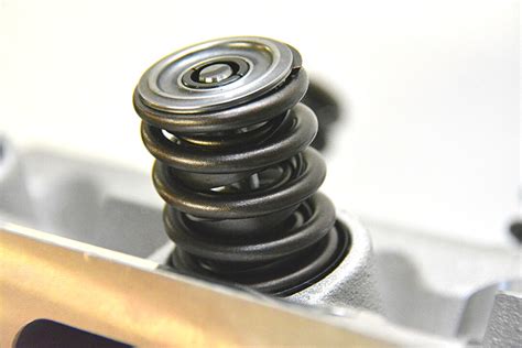 Win This Hemi! Part 2: How To Feed a 572ci Street Hemi