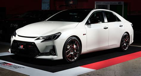 Toyota Mark X | Carscoops