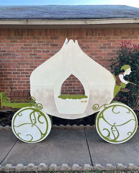 40+ Shrek Themed Party Ideas Your Kids Will Love | Shrek wedding ...
