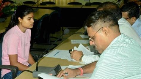 40/35 marks! Bihar students report scoring more marks than total ...