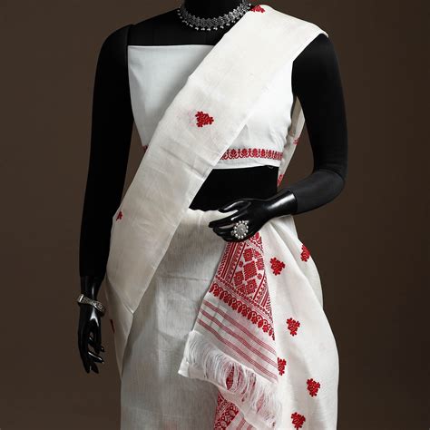 White Assam Handloom Silk Cotton Mekhela Chador with Blouse Piece