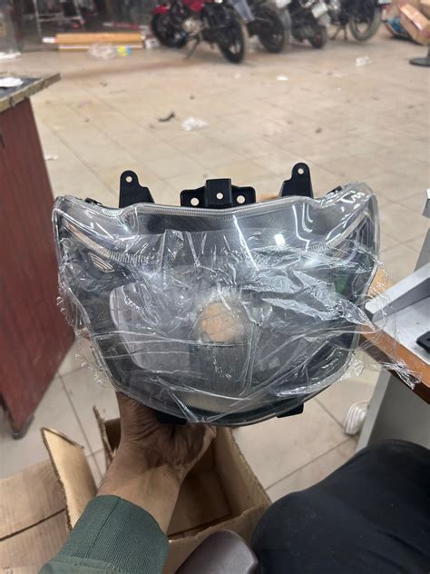 Headlight Unit New Apache RTR – UNDER THE HOOD
