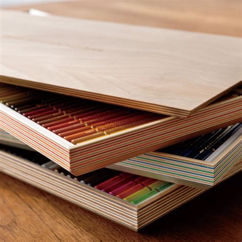 Holbein Artists' Coloured Pencil - Wooden Box Set of 150 | Art Lounge