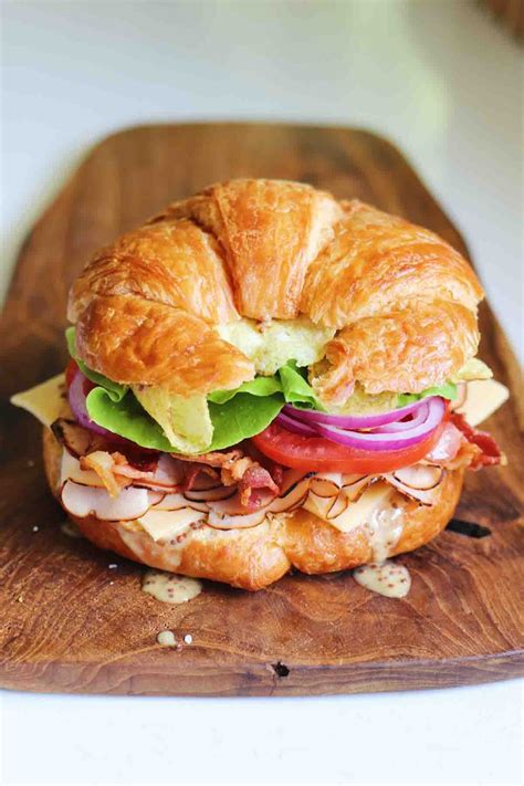 Top 13 Turkey Croissant Sandwich Recipes to Try Now - MexFoody