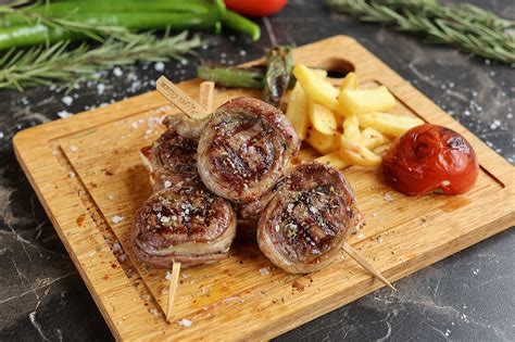 Discovering Halal Food in Prague: A Culinary Journey - Anatolia Grill ...