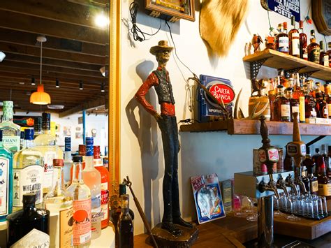 The 19 Most Fun Bars In Houston - Houston - The Infatuation