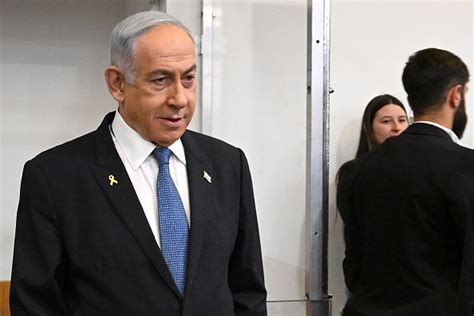 Israel hits Gaza hospitals, Netanyahu captive deal 'progress'
