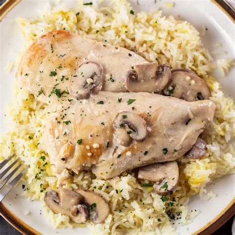 Best Mushroom Chicken: Perfect Creamy 1 Skillet Dinner | Bake It With Love
