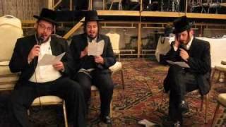 Badchen Shaya Fuchs And Mezamrim Choir At A Wedding – Yideos | Your ...