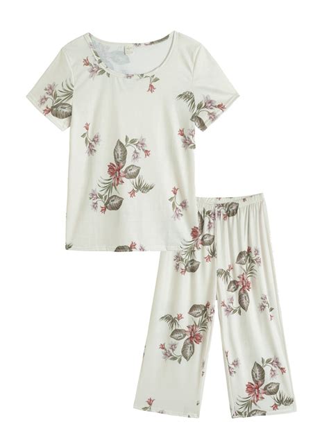 MyFav Women's Plus Size Capri Pajama Set, Printed Top and Capri Bottoms ...