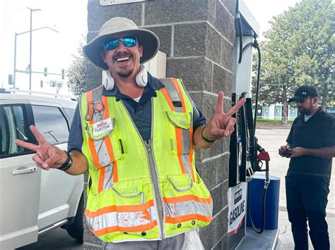 16 Costco Employee Perks and Secrets - The Krazy Coupon Lady