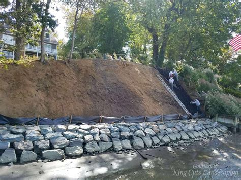 How To Build A Rock Retaining Wall On A Slope at Margaret Malley blog