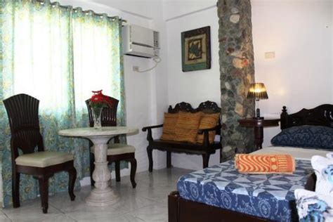 PALOMARI APARTEL (Laoag, Ilocos) - Inn Reviews & Photos - Tripadvisor