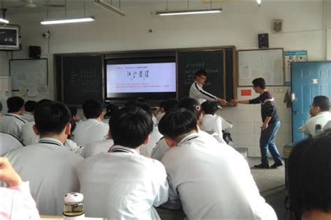学员生活 - 内江市科技开发学校