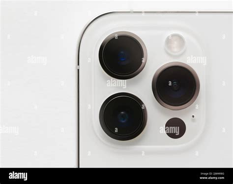 IPhone 12 Camera Features 的图像结果