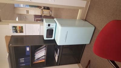 Daewoo Retro 0.7-cu ft 700-Watt Countertop Microwave (Mint Green) at ...