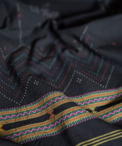 Tangaliya Stoles – AMOUNEE - Handloom & Handicraft