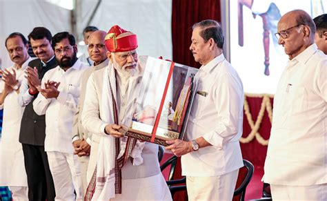 Rajiv Gandhi had 'Mr Clean' image, PM Modi enjoys same reputation: Ajit ...